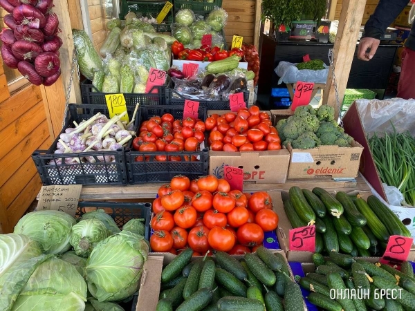 Читатель: Что почем на рынке за ЦУМом в Бресте
             
                Читатель: Что почем на рынке за ЦУМом в Бресте