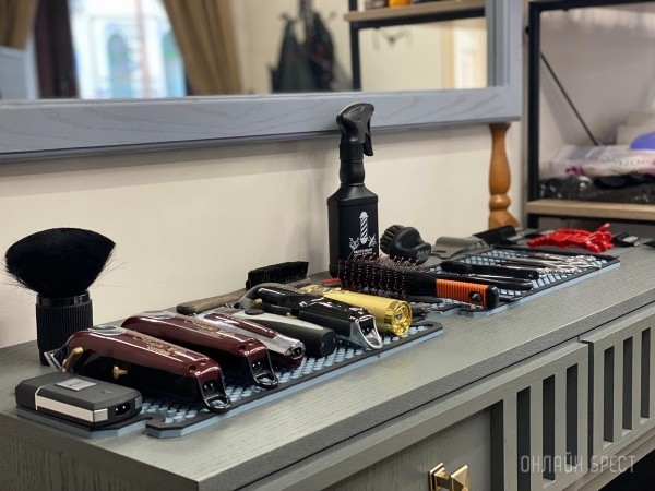 В новом барбершопе «Gartem» на Карла Маркса стильно преображают, дарят скидку, угощают кофе и предлагают сыграть в Play Station В новом барбершопе «Gartem» на Карла Маркса стильно преображают, дарят скидку, угощают кофе и предлагают сыграть в Play Station