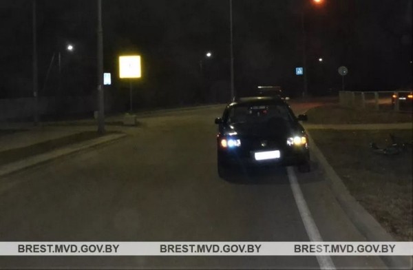 В Бресте сбили 14-летнего велосипедиста. Мальчик с травмами госпитализирован В Бресте сбили 14-летнего велосипедиста. Мальчик с травмами госпитализирован