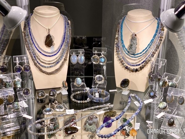 Экспозиция, которая вас удивит! Большой фоторепортаж с уникальной выставки-ярмарки «В мире самоцветов» в Бресте