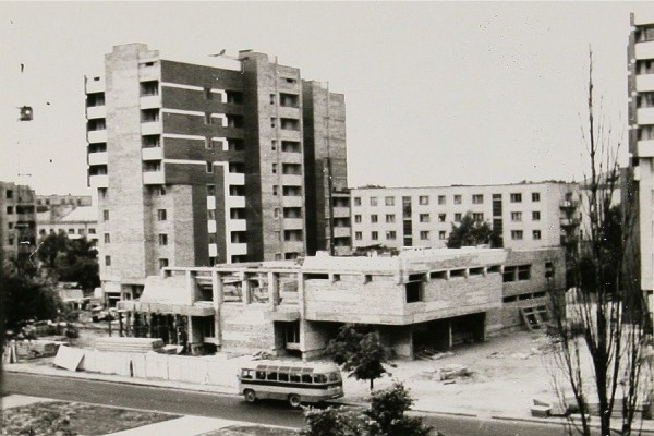 Назад в прошлое. Брест, бульвар Космонавтов
             
                Назад в прошлое. Брест, бульвар Космонавтов