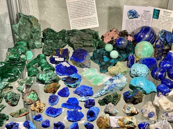 Экспозиция, которая вас удивит! Большой фоторепортаж с уникальной выставки-ярмарки «В мире самоцветов» в Бресте