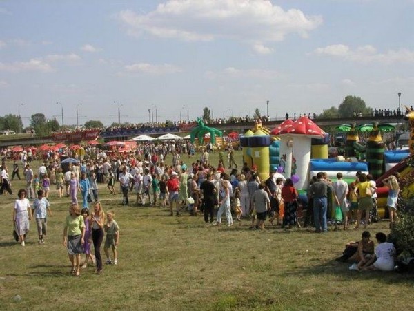 День города Брест в 2002 году
             
                День города Брест в 2002 году