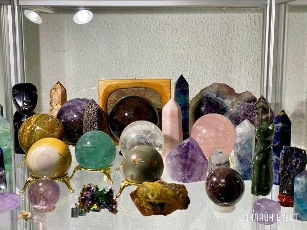 Экспозиция, которая вас удивит! Большой фоторепортаж с уникальной выставки-ярмарки «В мире самоцветов» в Бресте