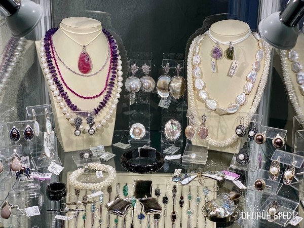 Экспозиция, которая вас удивит! Большой фоторепортаж с уникальной выставки-ярмарки «В мире самоцветов» в Бресте