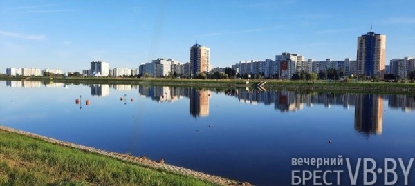 Рыбацкий вечер на Гребном канале в Бресте