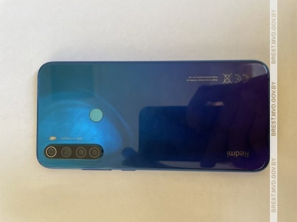 Уснул, проснулся, телефона нет. Житель Барановичей лишился мобильного, когда выпивал с приятелями Уснул, проснулся, телефона нет. Житель Барановичей лишился мобильного, когда выпивал с приятелями