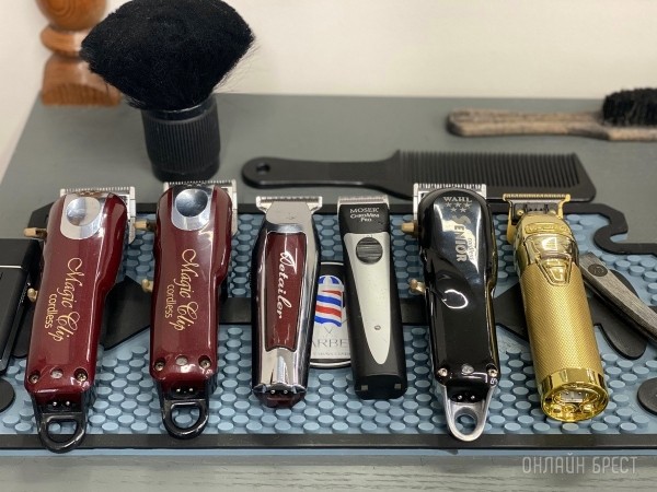 В новом барбершопе «Gartem» на Карла Маркса стильно преображают, дарят скидку, угощают кофе и предлагают сыграть в Play Station В новом барбершопе «Gartem» на Карла Маркса стильно преображают, дарят скидку, угощают кофе и предлагают сыграть в Play Station