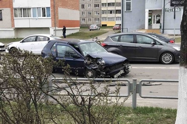 СК рассказал новые подробности смертельного ДТП в Брестской области. Водитель Chrysler был пьян СК рассказал новые подробности смертельного ДТП в Брестской области. Водитель Chrysler был пьян