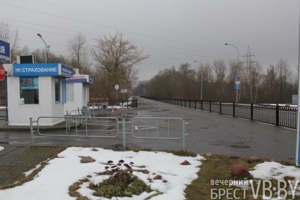 Беларусь сняла все ковидные ограничения на пересечение границы. Что там в пунктах пропуска в первые дни? Беларусь сняла все ковидные ограничения на пересечение границы. Что там в пунктах пропуска в первые дни?