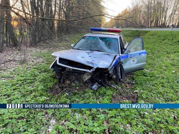 Подробности ДТП со служебным автомобилем в Ляховичском районе Подробности ДТП со служебным автомобилем в Ляховичском районе