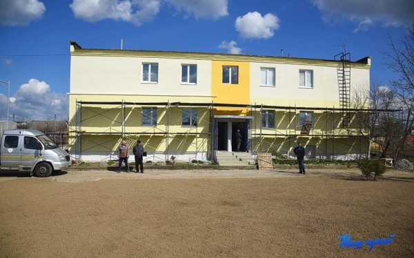 Как идет благоустройство двора в Барановичах, где упал самолет Как идет благоустройство двора в Барановичах, где упал самолет