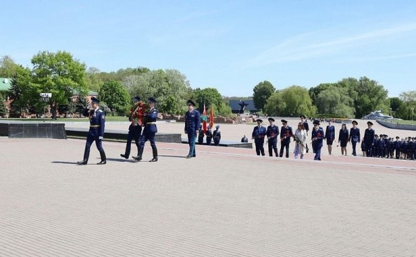 Памятный знак погибшим в годы войны прокурорам открыли в Бресте Памятный знак погибшим в годы войны прокурорам открыли в Бресте