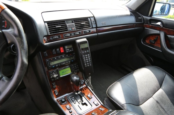 «После $30 000 вложения перестал считать». Пообщались с владельцами старых Mercedes