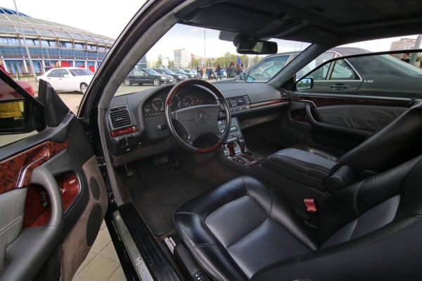 «После $30 000 вложения перестал считать». Пообщались с владельцами старых Mercedes