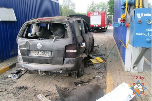 В Брестской области при заправке метанового VW Touran водителю оторвало ногу. Что решил суд В Брестской области при заправке метанового VW Touran водителю оторвало ногу. Что решил суд