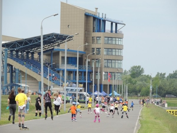 Сегодня на лыжероллерной трассе Брестского гребного канала состоялся Брестский полумарафон на роликовых коньках Сегодня на лыжероллерной трассе Брестского гребного канала состоялся Брестский полумарафон на роликовых коньках