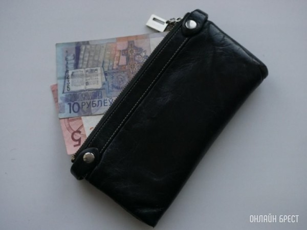 Минобр пообещал увеличить зарплаты учителям и воспитателям Минобр пообещал увеличить зарплаты учителям и воспитателям