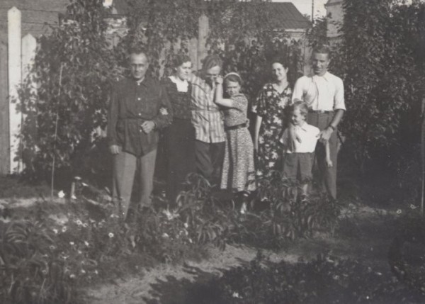 Старый Брест. Дом Пантелевича и его обитатели Старый Брест. Дом Пантелевича и его обитатели