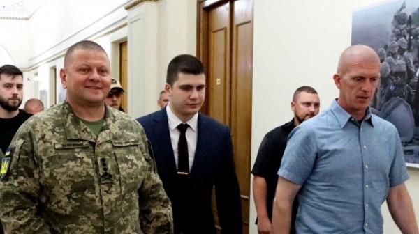 Эстонские военные побывали в Киевской области и встретились с Залужным