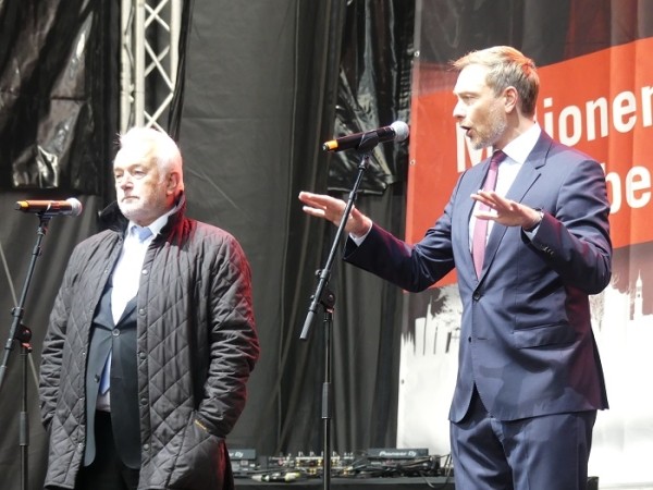 Как в Германии власти планируют поддержать население в сфере налогооблажения Как в Германии власти планируют поддержать население в сфере налогооблажения