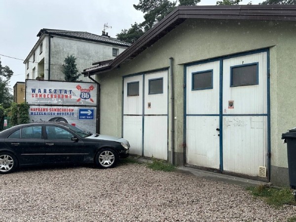 Белорусы арендовали под Варшавой бывшую автомойку и открыли СТО. Выгодно? Белорусы арендовали под Варшавой бывшую автомойку и открыли СТО. Выгодно?