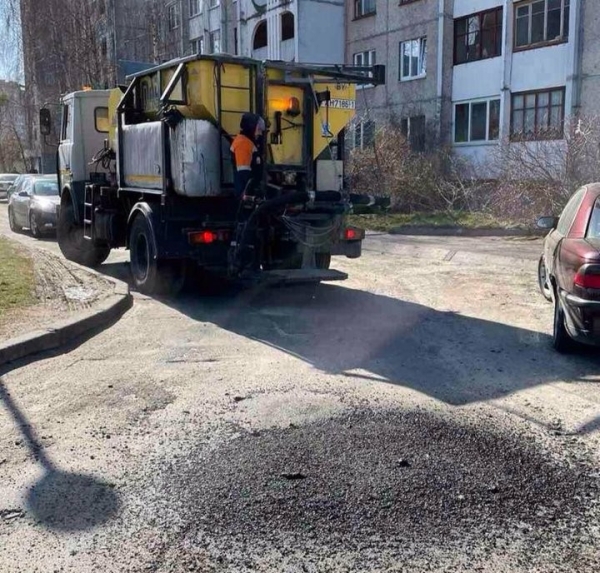 В Бресте активно ведутся работы по ямочному ремонту В Бресте активно ведутся работы по ямочному ремонту