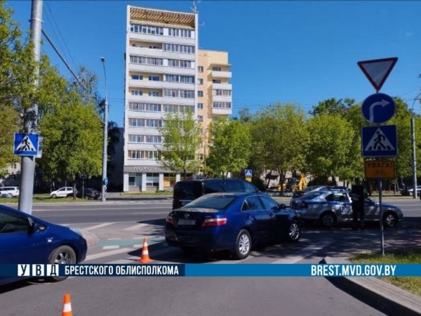 В Бресте водитель автомобиля «Тойота» сбил пенсионера
