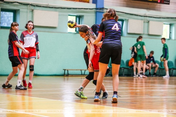 В Бресте завершился финальный этап гандбольного турнира «Стремительный мяч» В Бресте завершился финальный этап гандбольного турнира «Стремительный мяч»