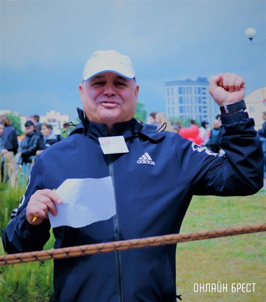 Читатель: Сегодня в Бресте на празднике «Дети нового 1000-летия»
             
                Читатель: Сегодня в Бресте на празднике «Дети нового 1000-летия»