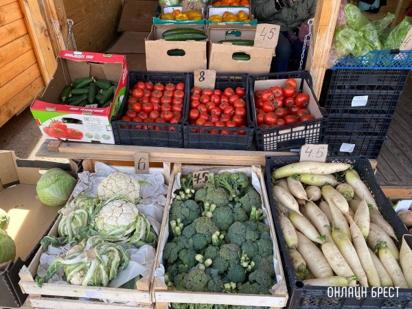 Читатель: Что почем на рынке за ЦУМом в Бресте
             
                Читатель: Что почем на рынке за ЦУМом в Бресте