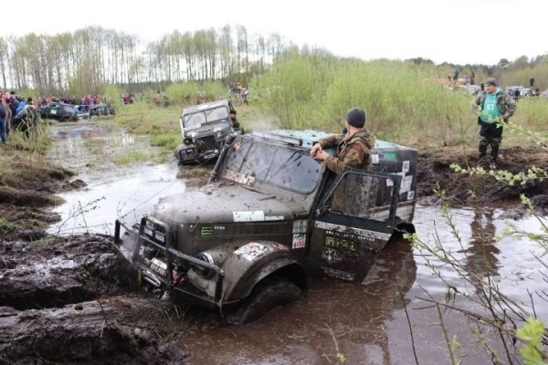 Гонщики на внедорожниках и квадроциклах поучаствуют в трофи-рейде в Ивацевичском районе Гонщики на внедорожниках и квадроциклах поучаствуют в трофи-рейде в Ивацевичском районе
