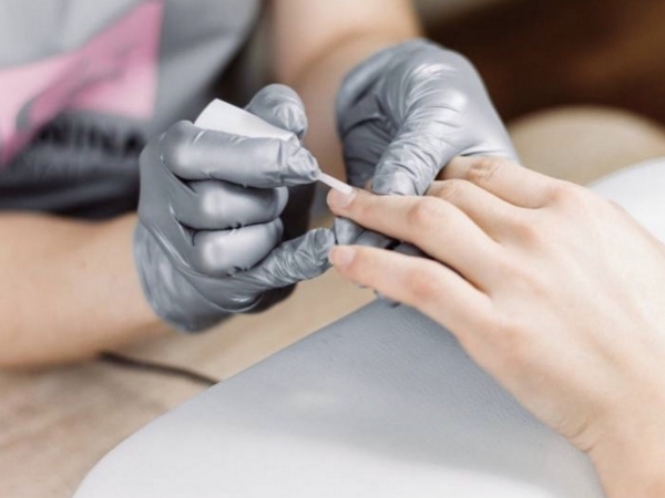 Они цены не поднимают, а дарят скидки! Студия маникюра «GANINA.NAILS» и магазин ногтевого сервиса «PTICA NAIL SHOP» в центре Бреста Они цены не поднимают, а дарят скидки! Студия маникюра «GANINA.NAILS» и магазин ногтевого сервиса «PTICA NAIL SHOP» в центре Бреста