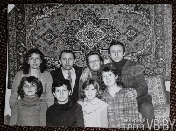 Печки-лавочки «Граевской слободы». Cтарожил вспоминает, как застраивалась окраина Бреста Печки-лавочки «Граевской слободы». Cтарожил вспоминает, как застраивалась окраина Бреста