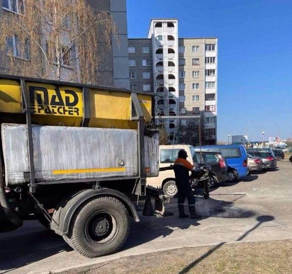 В Бресте активно ведутся работы по ямочному ремонту В Бресте активно ведутся работы по ямочному ремонту