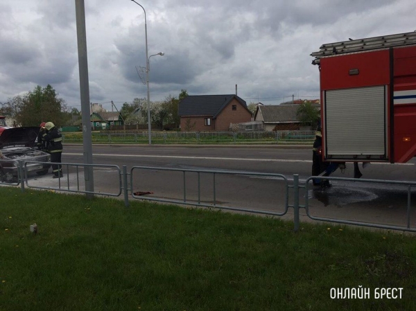 Читатель: Вчера в Ивацевичах тушили Golf
             
                Читатель: Вчера в Ивацевичах тушили Golf